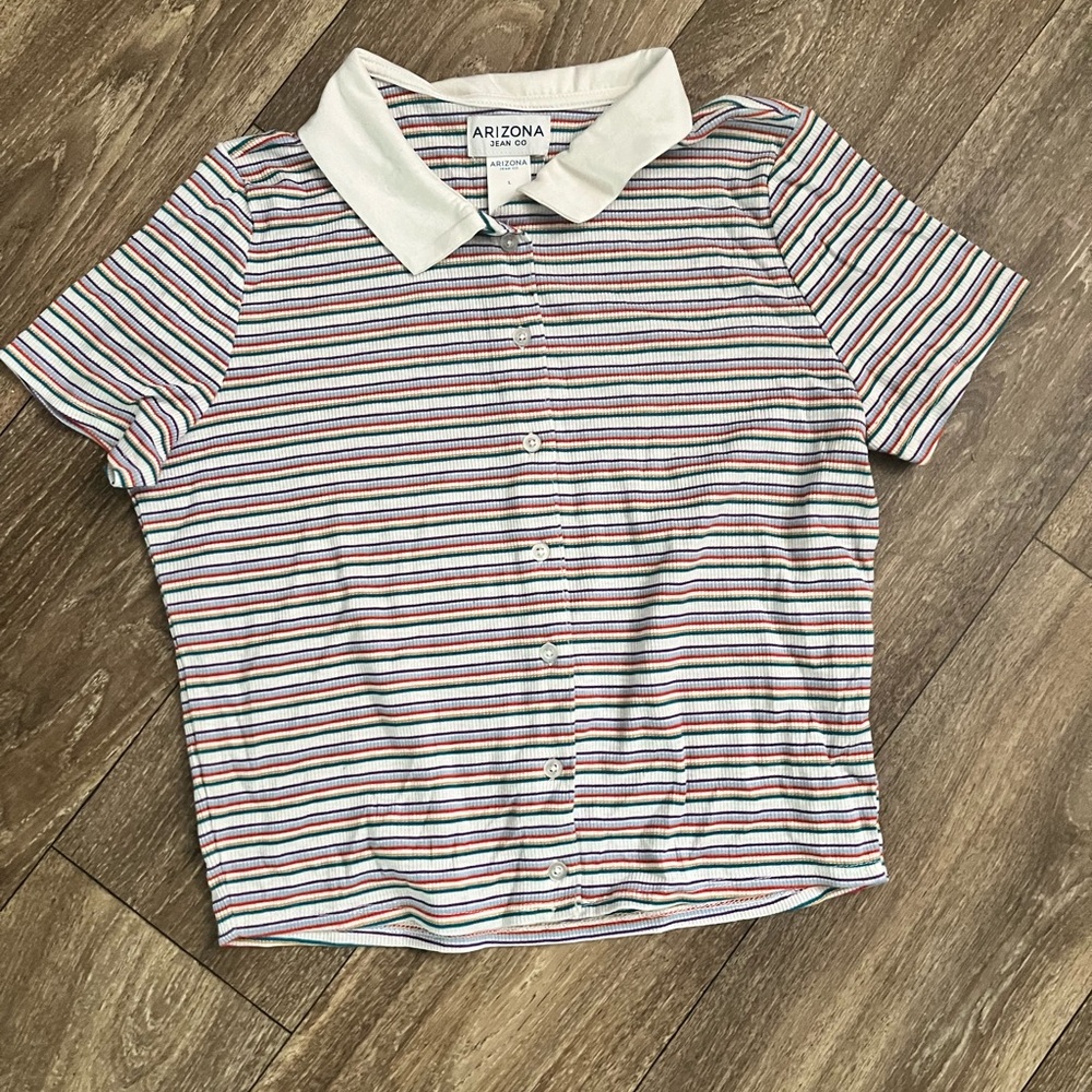 Collared crop top